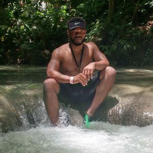 Meet your Posher, Jeffrey